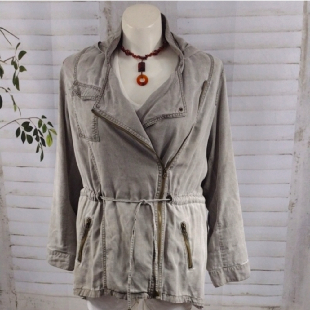 Lane Bryant Gray Utility Jacket With Adjustable Sleeve Size 18/20